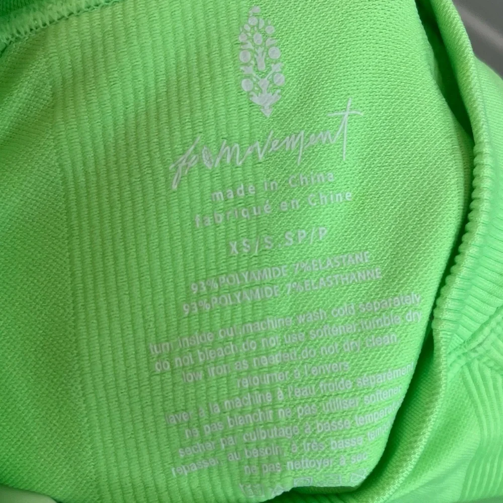 Free People Movement Offside Layer Top in Green Size XS/S